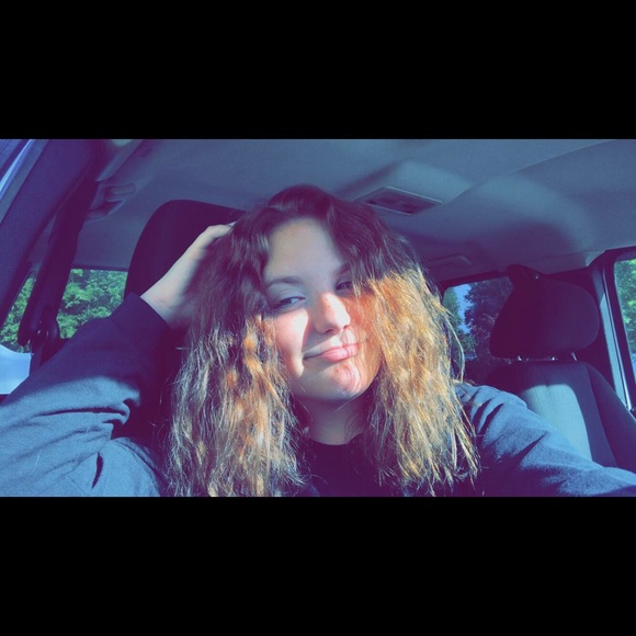 Meet your Posher, Bryanna - Picture 1 of 1